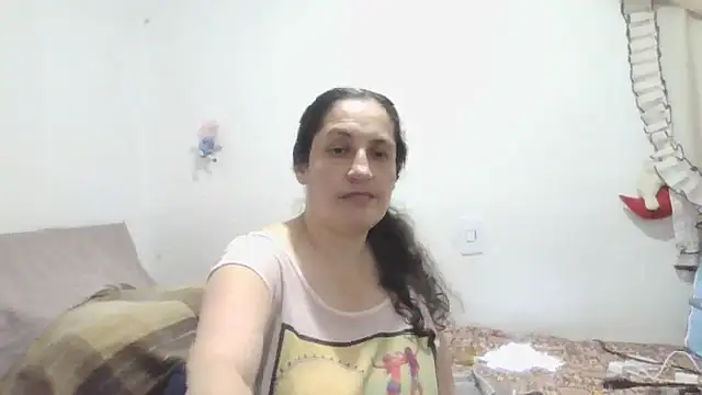 Snapshot of ximenajimenez chatting on 10/04/25, 10:41 ximenajimenez online show from 10/04/25, 10:41