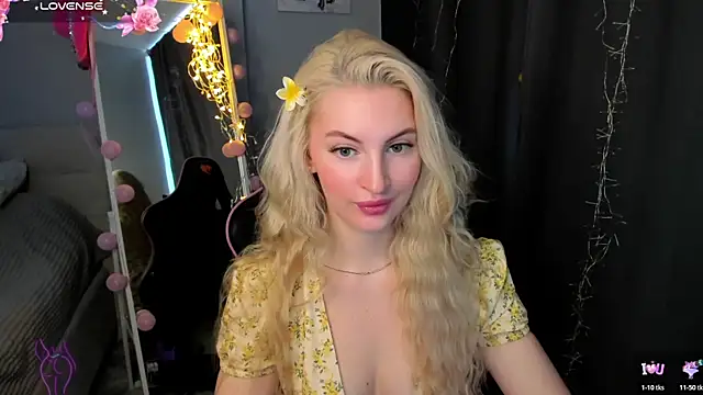 Snapshot of Kimmy_powell chatting on 04/03/26, 02:53 Kimmy powell online show from 04/03/26, 02:53