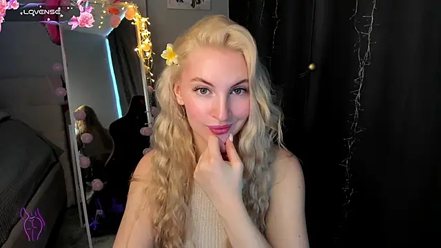 Snapshot of Kimmy_powell chatting on 04/14/26, 02:50 Kimmy powell online show from 04/14/26, 02:50