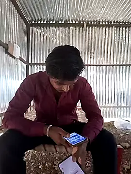 Snapshot of Kartik_bbc_indian chatting on 12/10/24, 09:44 Kartik bbc indian online show from 12/10/24, 09:44