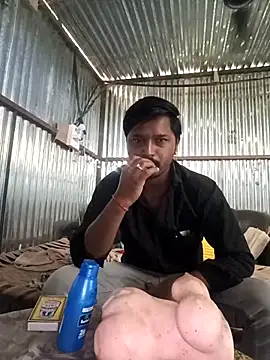 Snapshot of Kartik_bbc_indian chatting on 11/12/25, 05:08 Kartik bbc indian online show from 11/12/25, 05:08