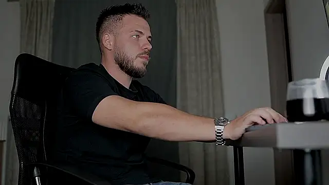 juliusmasters online show from 10/01/25, 06:25