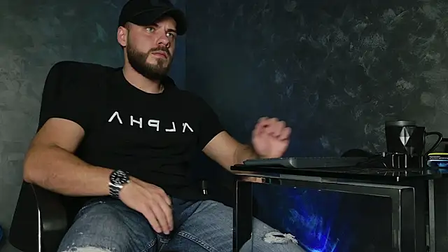 juliusmasters online show from 11/22/25, 08:08