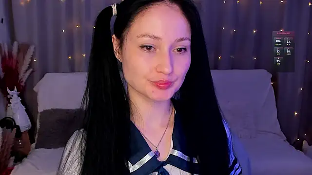 Snapshot of LisaMooore chatting on 01/15/25, 11:30 LisaMooore online show from 01/15/25, 11:30