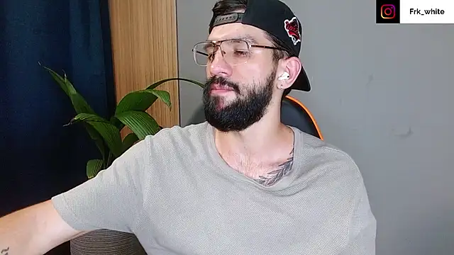 Mr WhiteCock online show from 09/10/25, 11:49