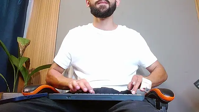 Mr WhiteCock online show from 10/26/25, 10:15