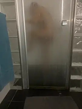 Snapshot of QueenMelissa80 chatting on 09/16/25, 06:09 QueenMelissa80 online show from 09/16/25, 06:09