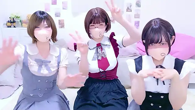 841 yayoi online show from 06/10/26, 04:01