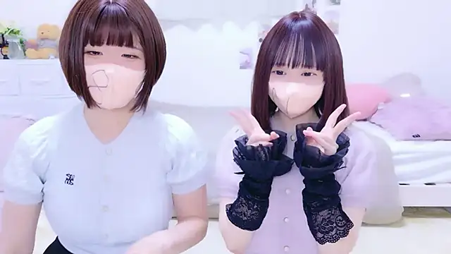 841 yayoi online show from 06/12/26, 04:22