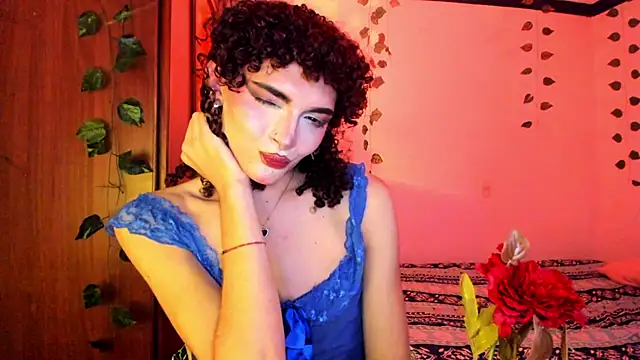 Snapshot of lucianromero chatting on 12/19/25, 05:14 lucianromero online show from 12/19/25, 05:14