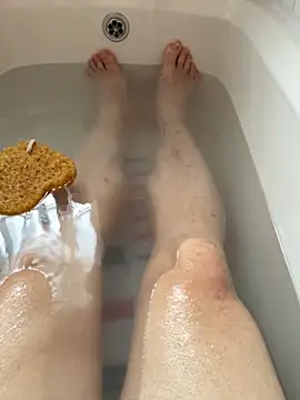 Snapshot of Russell1508 chatting on 09/24/25, 09:12 Russell1508 online show from 09/24/25, 09:12