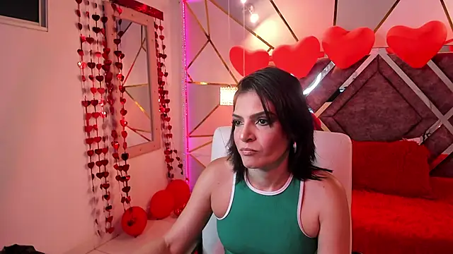 KatteMoss online show from 02/22/25, 04:40