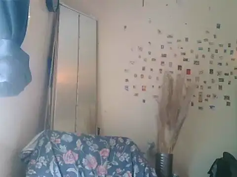 Snapshot of DaddyQuimHot chatting on 02/15/25, 02:11 DaddyQuimHot online show from 02/15/25, 02:11