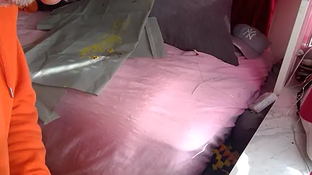 Snapshot of DaddyQuimHot chatting on 09/19/25, 08:16 DaddyQuimHot online show from 09/19/25, 08:16