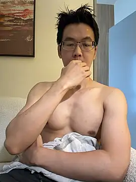 Snapshot of ori6 chatting on 01/15/26, 09:36 ori6 online show from 01/15/26, 09:36