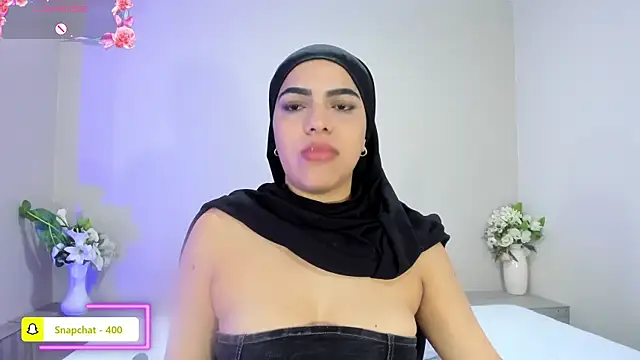 Umarani  online show from 06/27/26, 12:22
