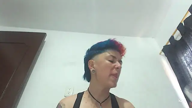 tomboyblue online show from 01/12/25, 10:12