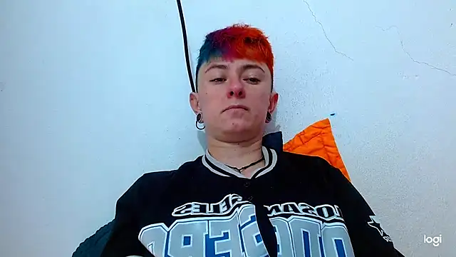 tomboyblue online show from 02/04/25, 06:27