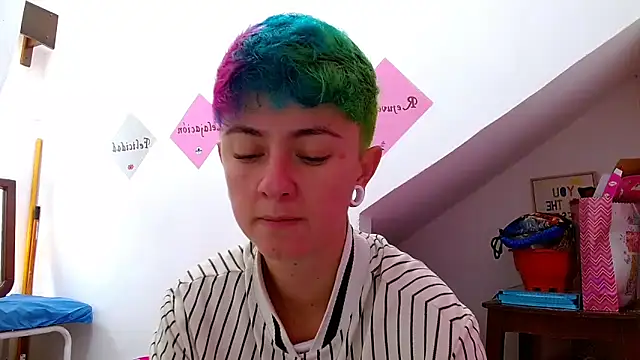 tomboyblue online show from 10/26/25, 03:07