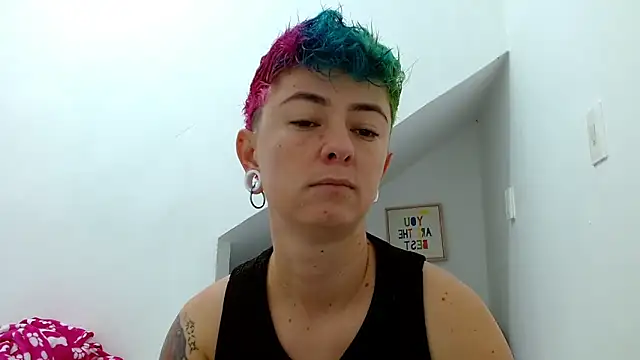 tomboyblue online show from 11/05/25, 03:01