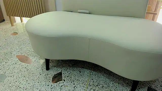 Ary1  online show from 10/30/25, 12:23