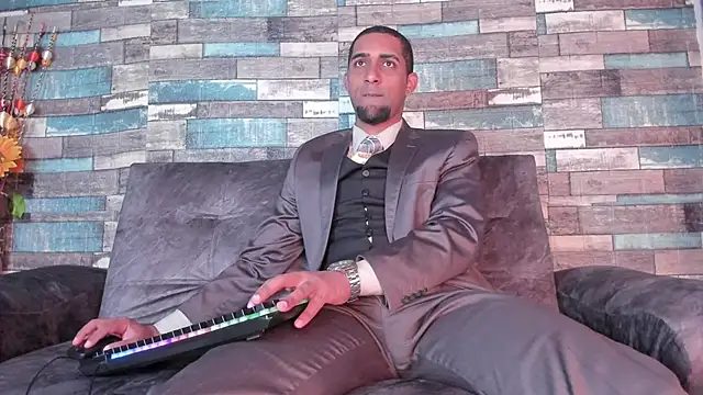 Paolo johnson online show from 11/14/25, 11:53