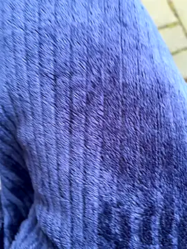 Snapshot of DurableFog chatting on 12/16/25, 08:41 DurableFog online show from 12/16/25, 08:41