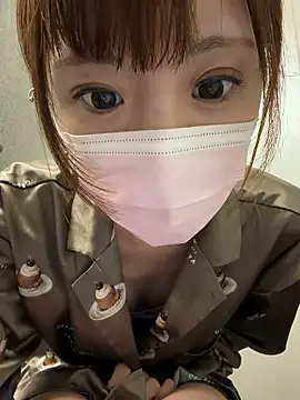 Snapshot of shihori_s2 chatting on 11/29/25, 05:49 shihori s2 online show from 11/29/25, 05:49