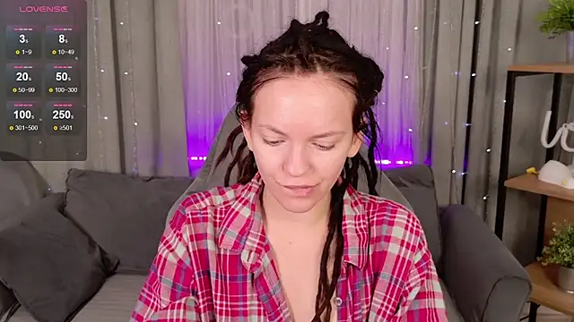 CoreyJane online show from 09/28/25, 05:02