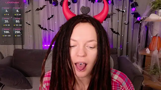 CoreyJane online show from 10/29/25, 04:48