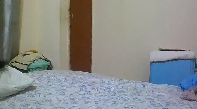 Snapshot of sexy_vivvy chatting on 03/01/25, 07:26 sexy vivvy online show from 03/01/25, 07:26