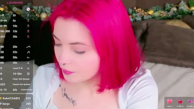 Snapshot of Lisa_Adam chatting on 12/15/24, 10:18 Lisa Adam online show from 12/15/24, 10:18