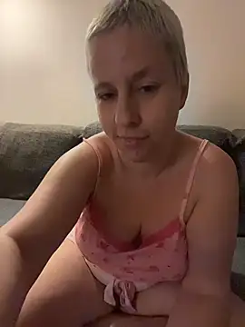 MariaValentine online show from 06/26/26, 08:13