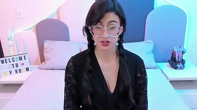 SophieGomez22 online show from 02/24/25, 05:31