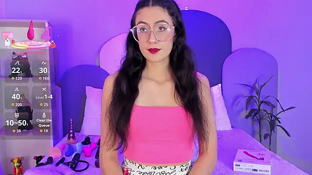 SophieGomez22 online show from 09/12/25, 11:54