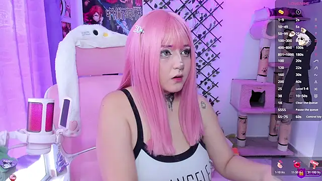 MaddyFooxx online show from 06/13/26, 10:08