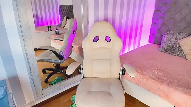 rebeca cortez  online show from 01/12/25, 10:02