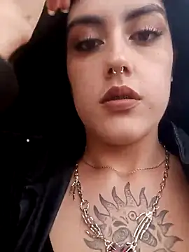 Mazikeen-- online show from 03/22/25, 10:48