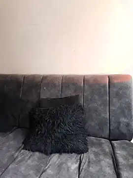 Snapshot of Mazikeen-- chatting on 04/19/26, 01:10 Mazikeen-- online show from 04/19/26, 01:10