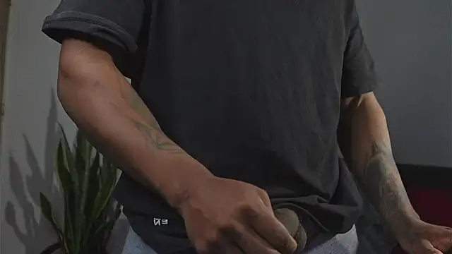Couple muscle1 online show from 06/18/26, 02:32