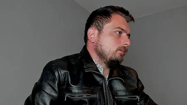 Snapshot of Master_Mark_Wayne chatting on 10/20/25, 12:22 Master Mark Wayne online show from 10/20/25, 12:22