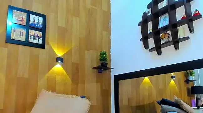 marianaa90 online show from 01/23/25, 01:08