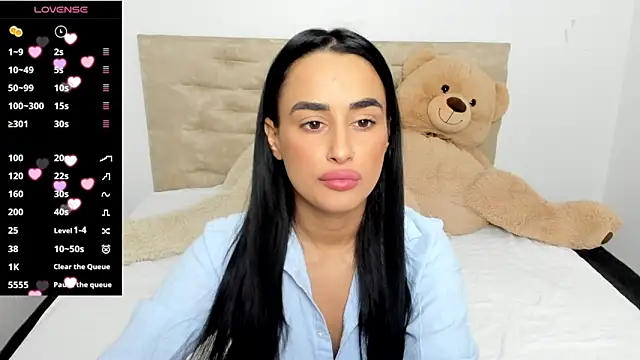 Snapshot of DarcieJane chatting on 12/14/24, 11:45 DarcieJane online show from 12/14/24, 11:45