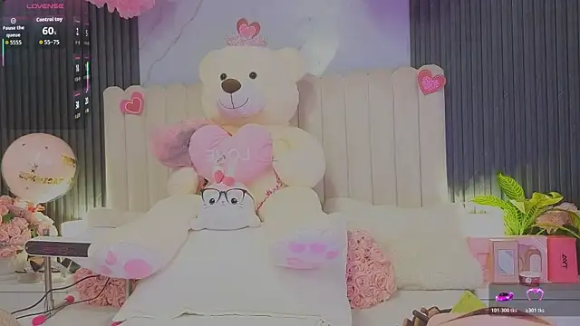 Madiee Rhea online show from 04/30/26, 08:57