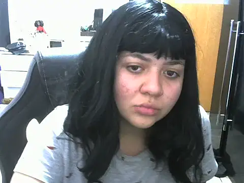 Snapshot of RuthBunny chatting on 06/15/26, 07:16 RuthBunny online show from 06/15/26, 07:16