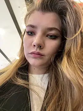 Holy Tereza online show from 12/04/24, 03:10