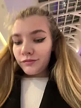 Holy Tereza online show from 12/11/24, 03:37