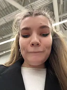 Holy Tereza online show from 01/11/25, 03:31