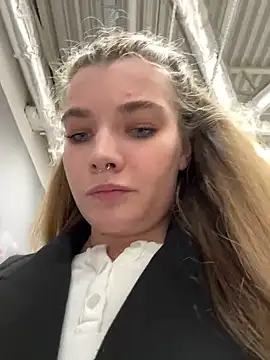 Holy Tereza online show from 03/02/25, 03:16