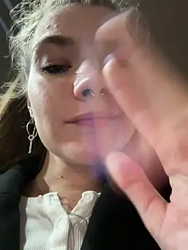 Holy Tereza online show from 03/04/25, 03:15